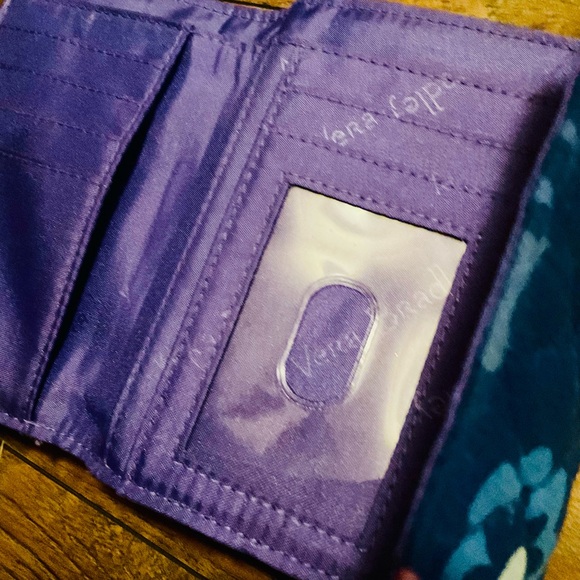 Vera Bradley violet crossbody purse and matching wallet. EUC - Picture 11 of 15